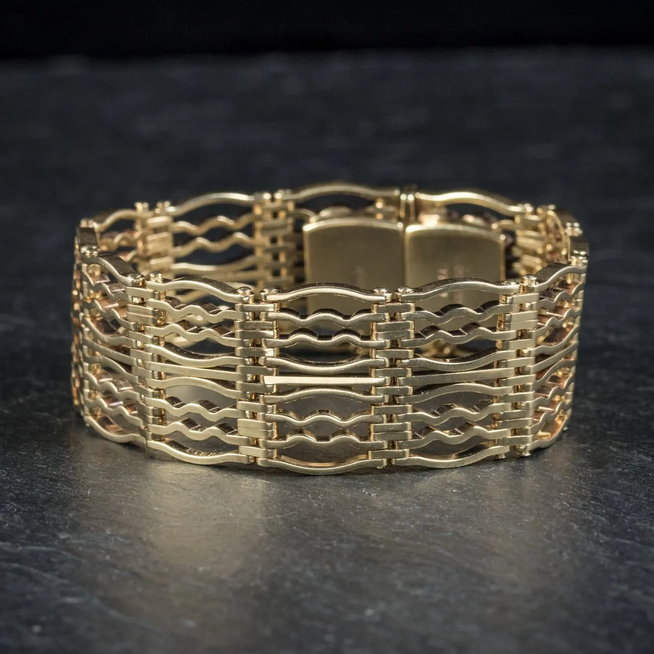 9Ct Gold Bracelet Dated Birmingham 1964