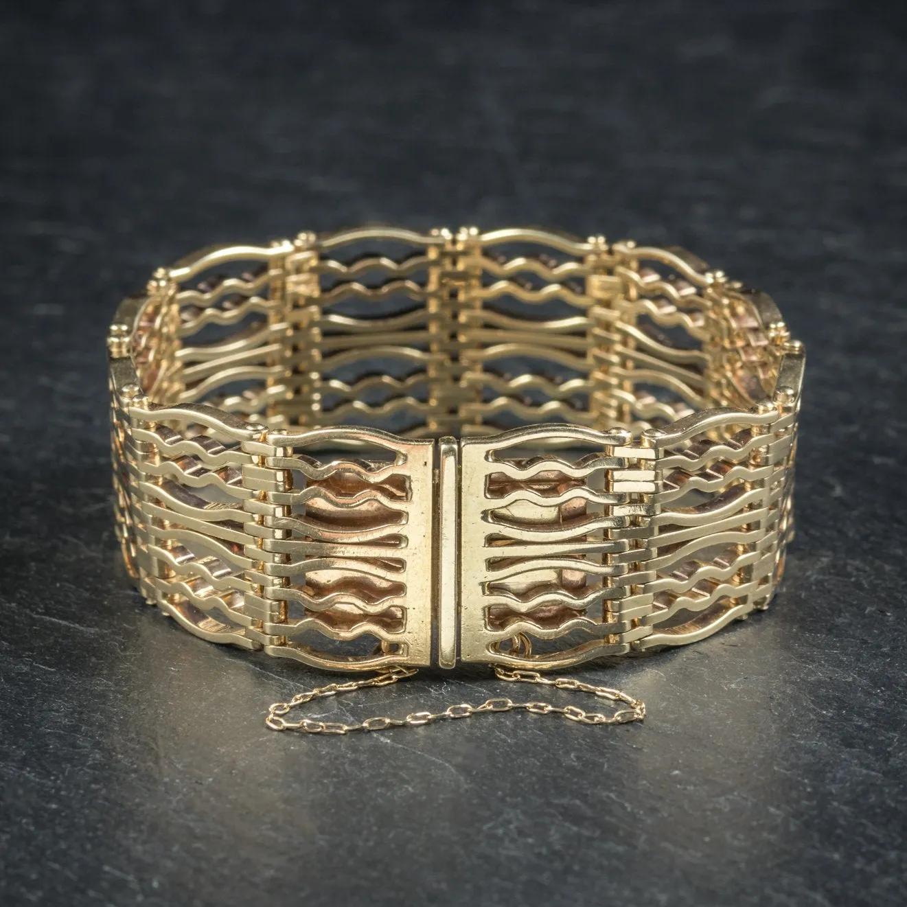 9Ct Gold Bracelet Dated Birmingham 1964