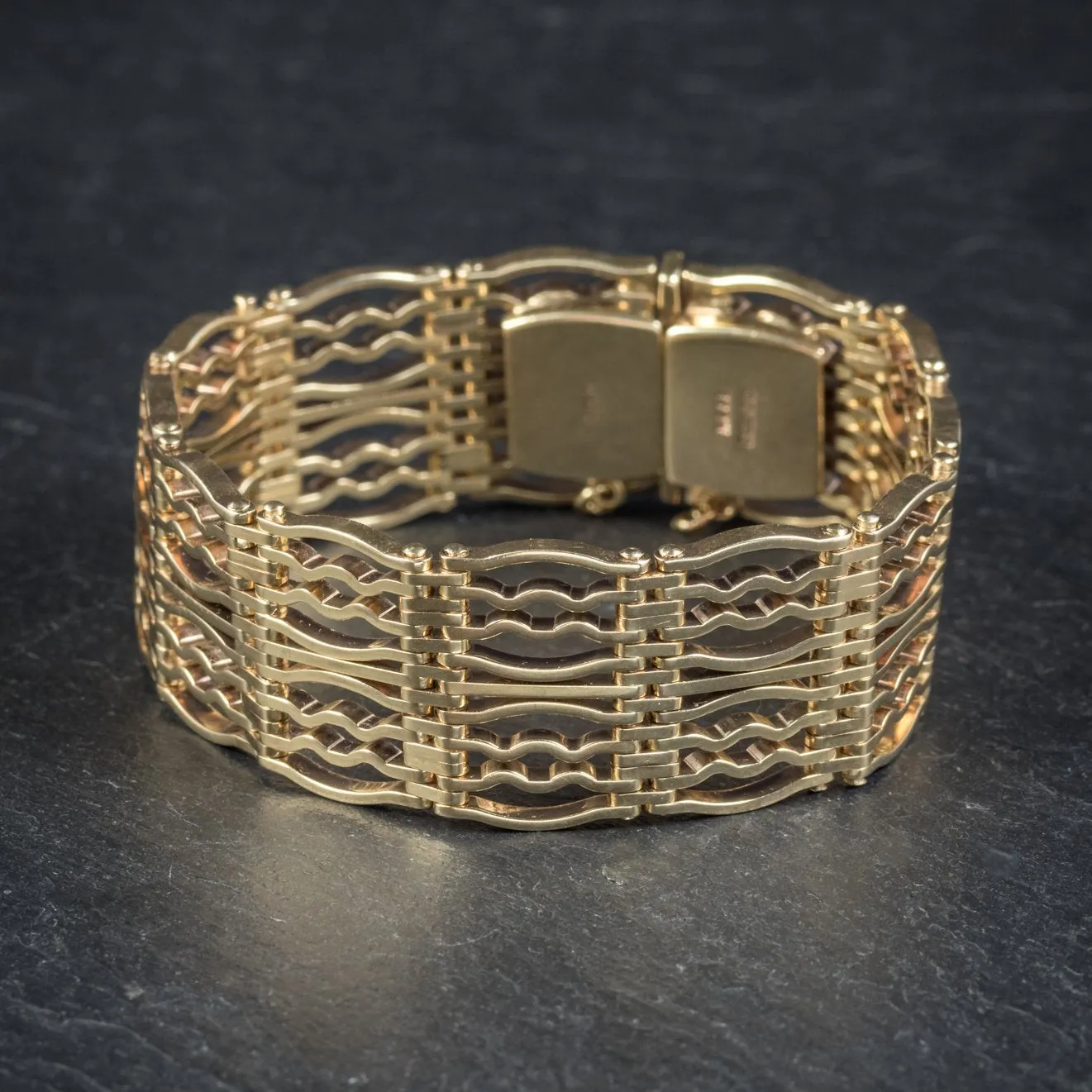 9Ct Gold Bracelet Dated Birmingham 1964