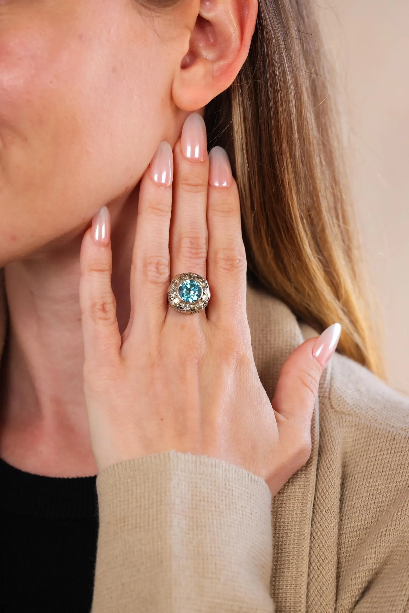 Edwardian 5.15 Carat Blue Zircon White Gold Ring