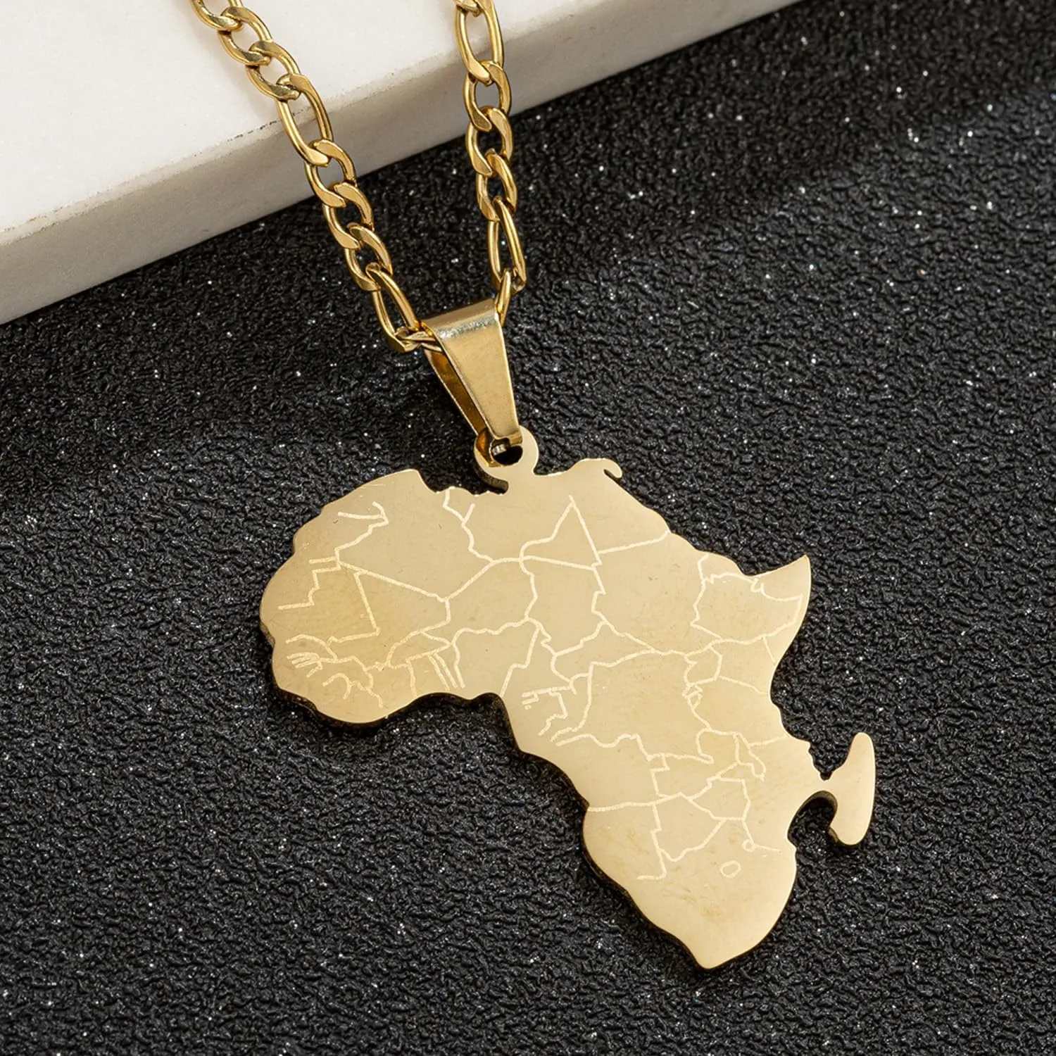 kelistom 14K Gold Plated Africa Map Pendant Necklace for Women Men 3MM Flat Figaro Chain Necklace Hiphop Stainless Steel African Map Pendant