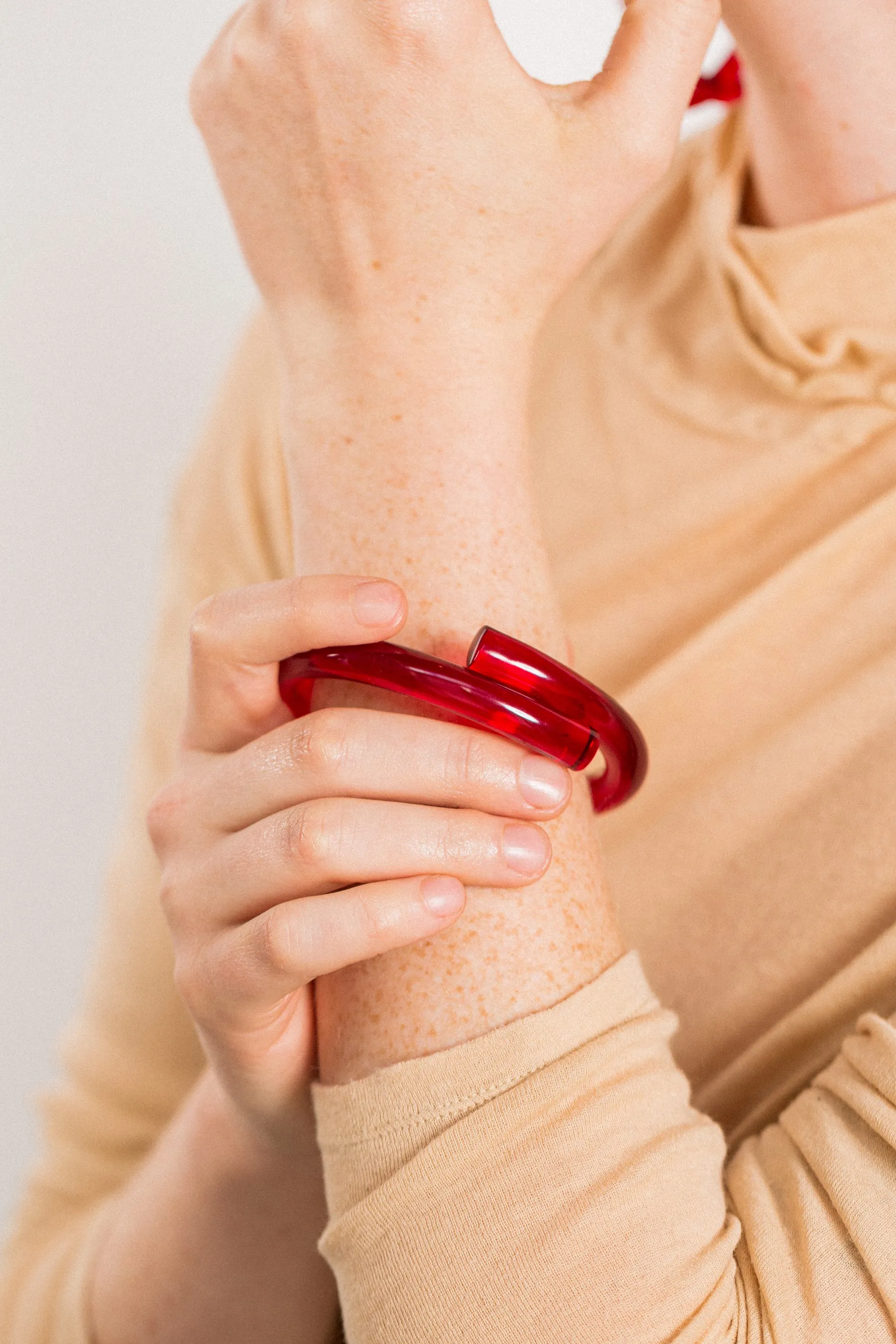 Rod Bracelet in Red