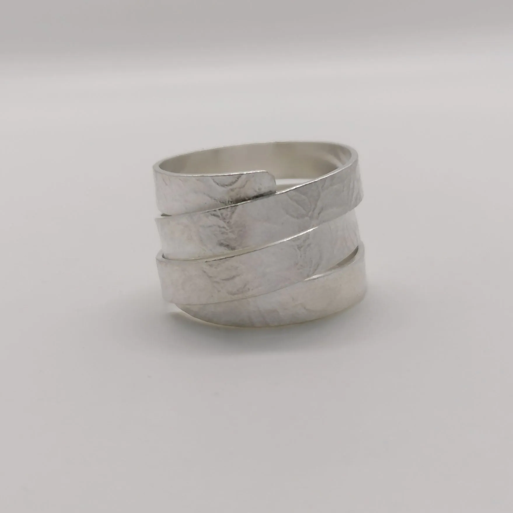 Watercolour Vines Ribbon Ring